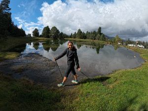 Ponte en forma con marcha nórdica.